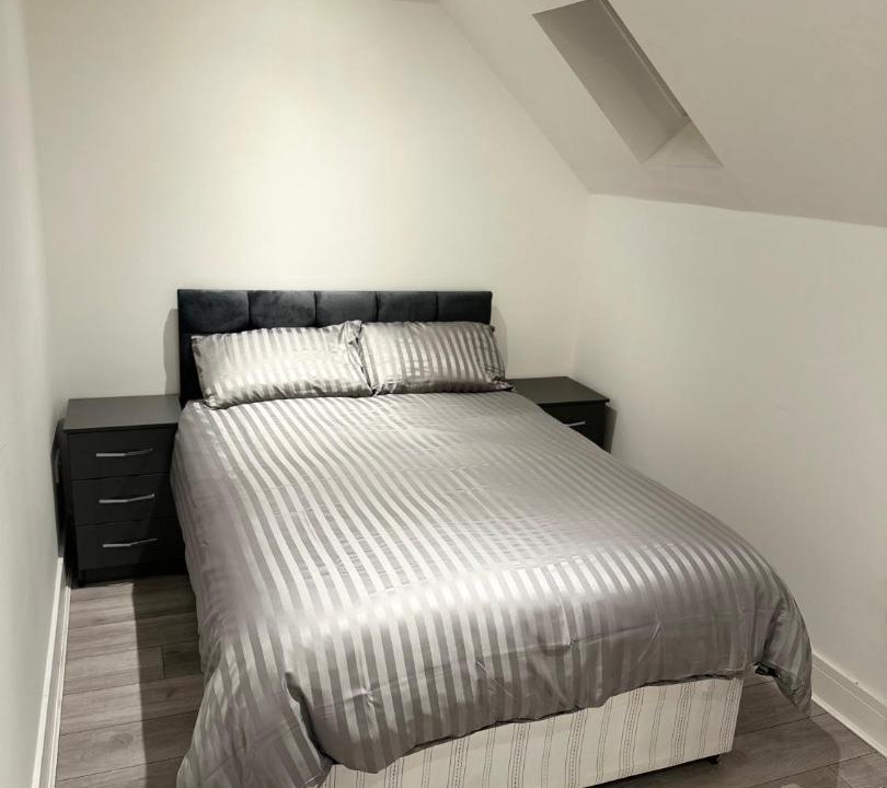 Photo of Bedroom in Epsom