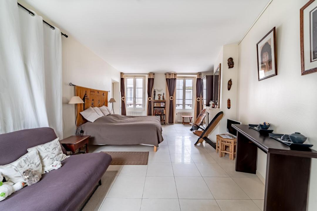 Photo of Others in Provins