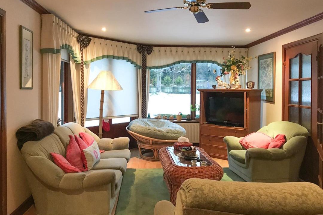 Photo of Others in Alford