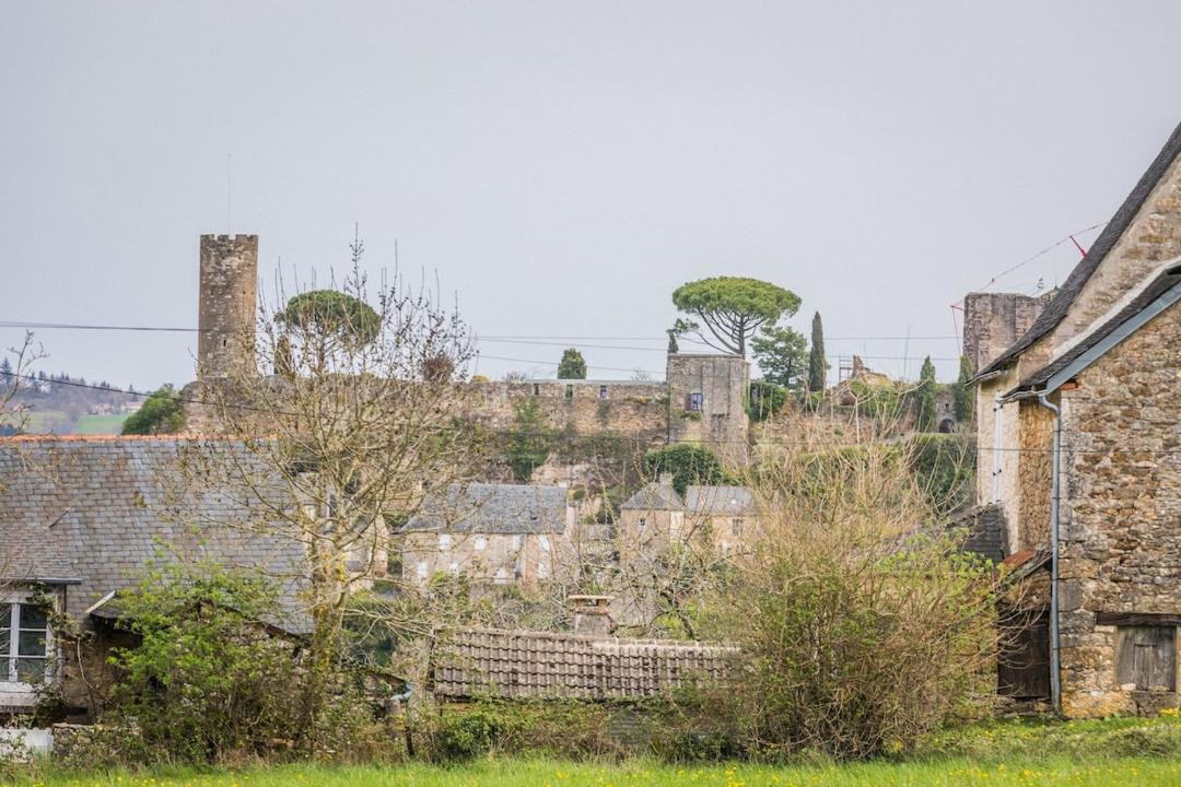 Photo of Buildings in Saint-Sebastien-sur-Loire