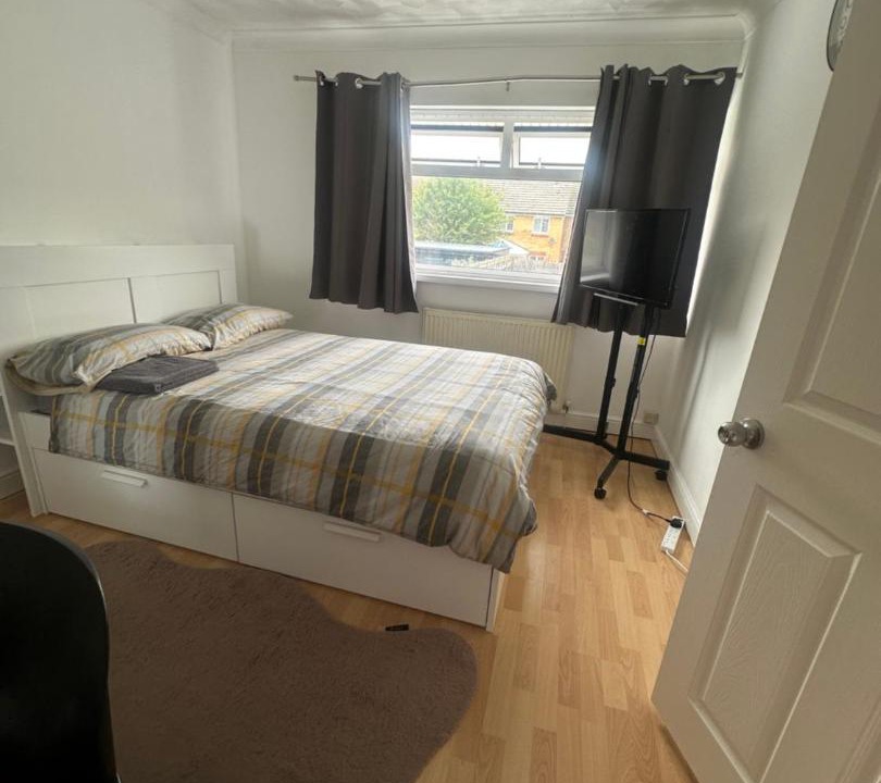 Photo of Bedroom in Havant