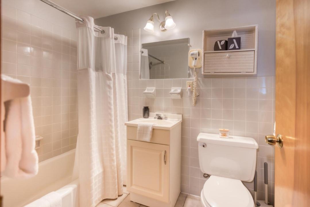 Photo of Bathroom in Williamstown