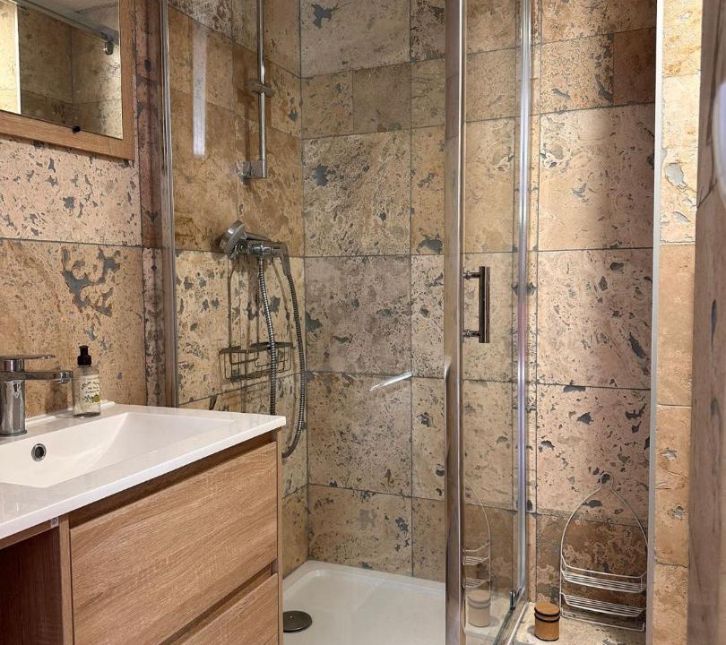 Photo of Bathroom in Sassenage