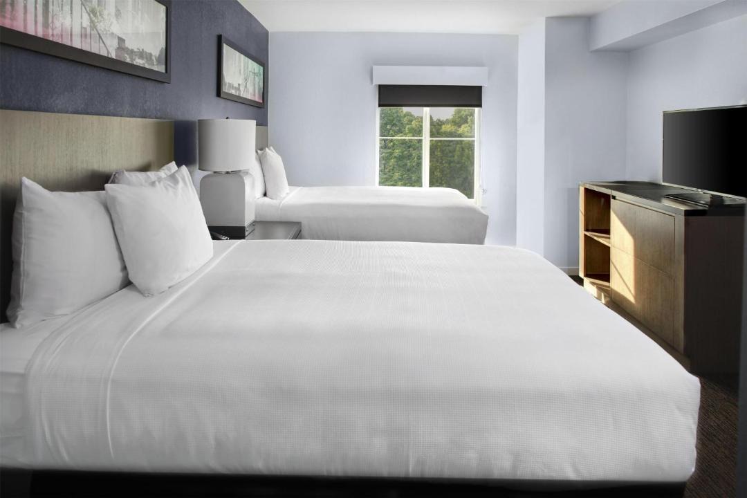 Photo of Bedroom in Cedar Knolls