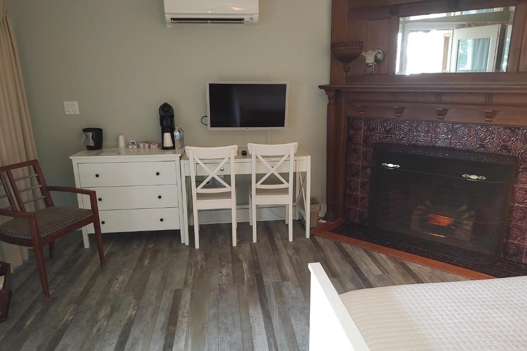 Photo of Others in Onset