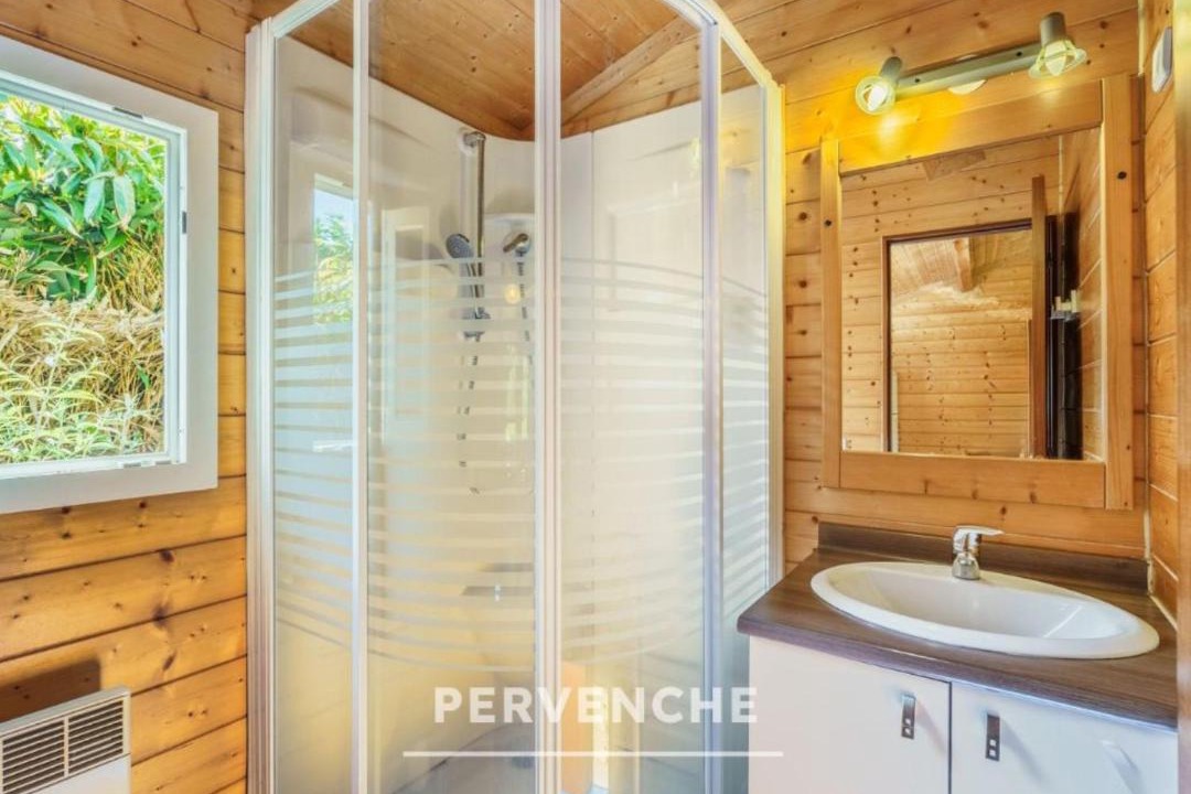 Photo of Bathroom in Saint-Prix