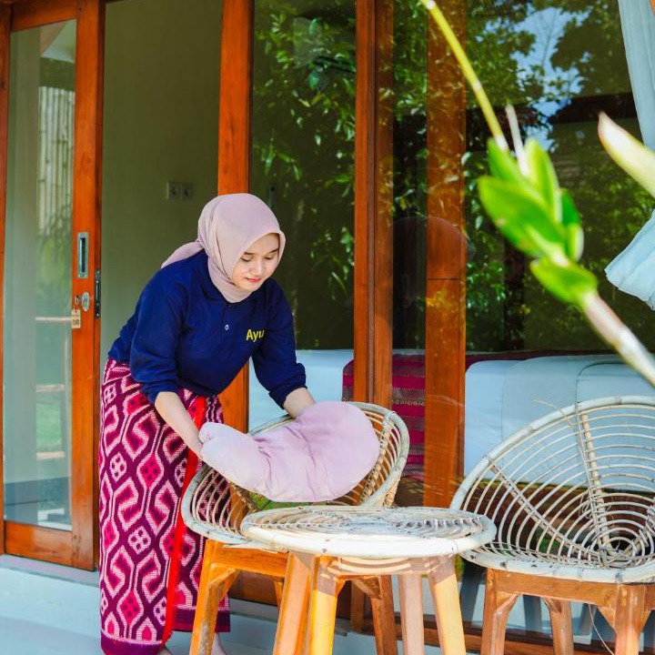 Photo of Others in Bayan