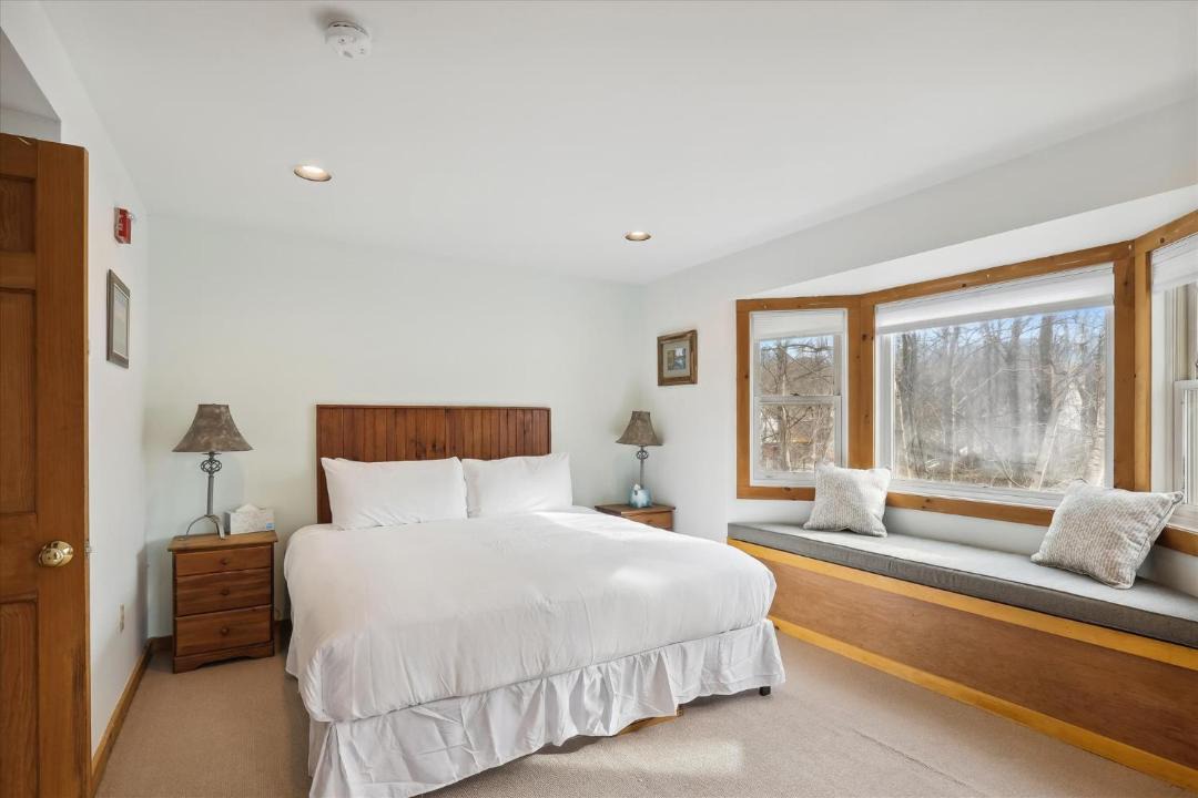 Photo of Bedroom in Stowe Area