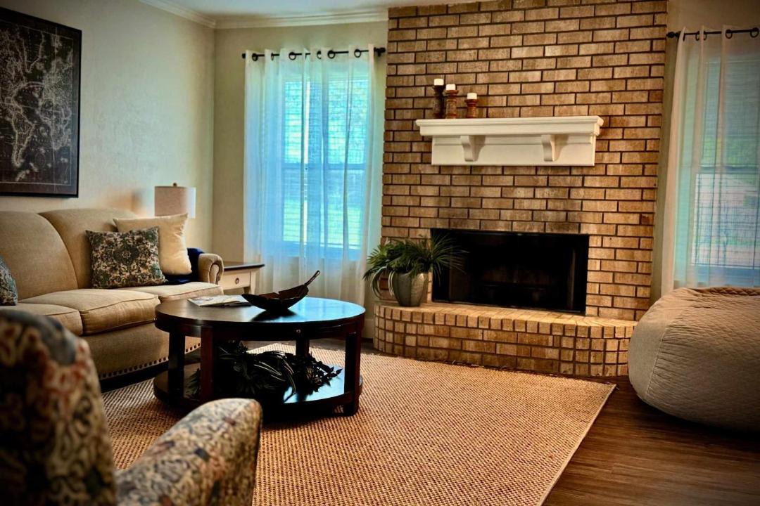 Photo of Livingroom in Waco