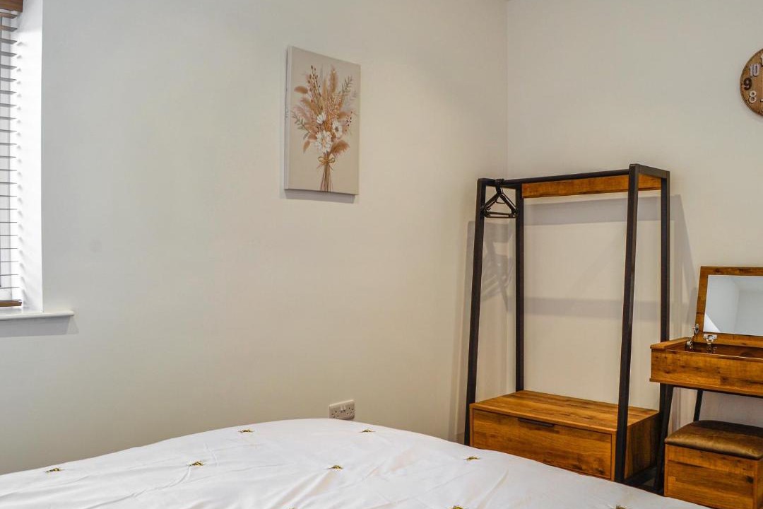 Photo of Others in Wing