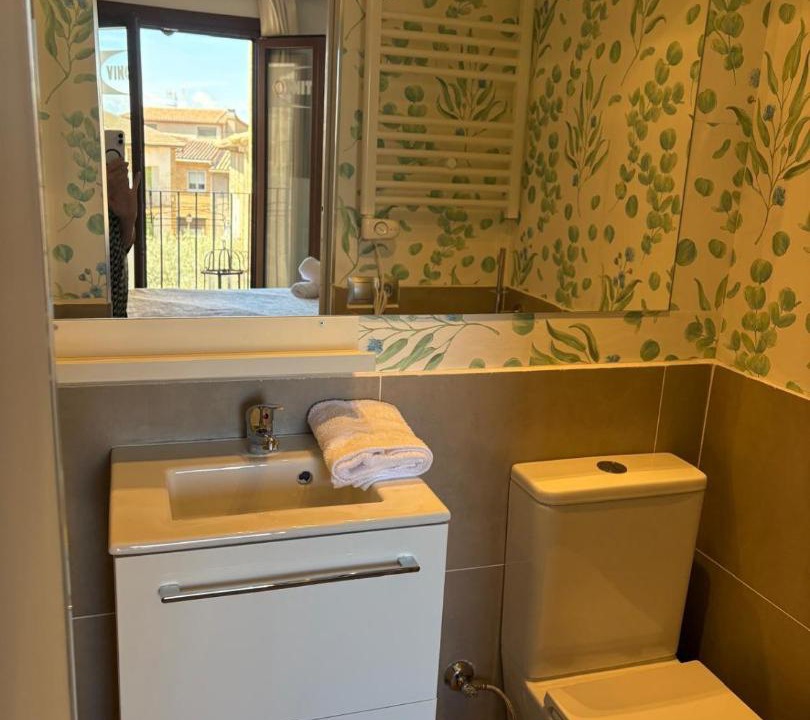 Photo of Bathroom in Adahuesca