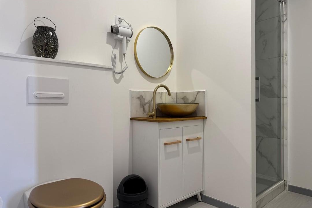 Photo of Bathroom in Tourcoing