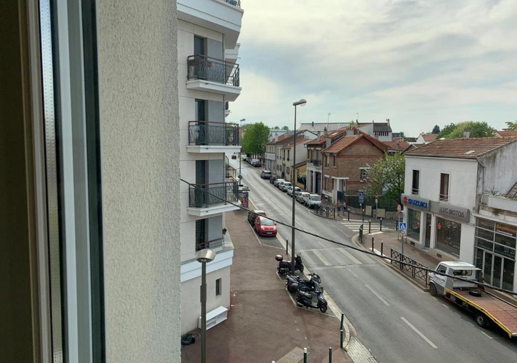 Photo of Others in Suresnes