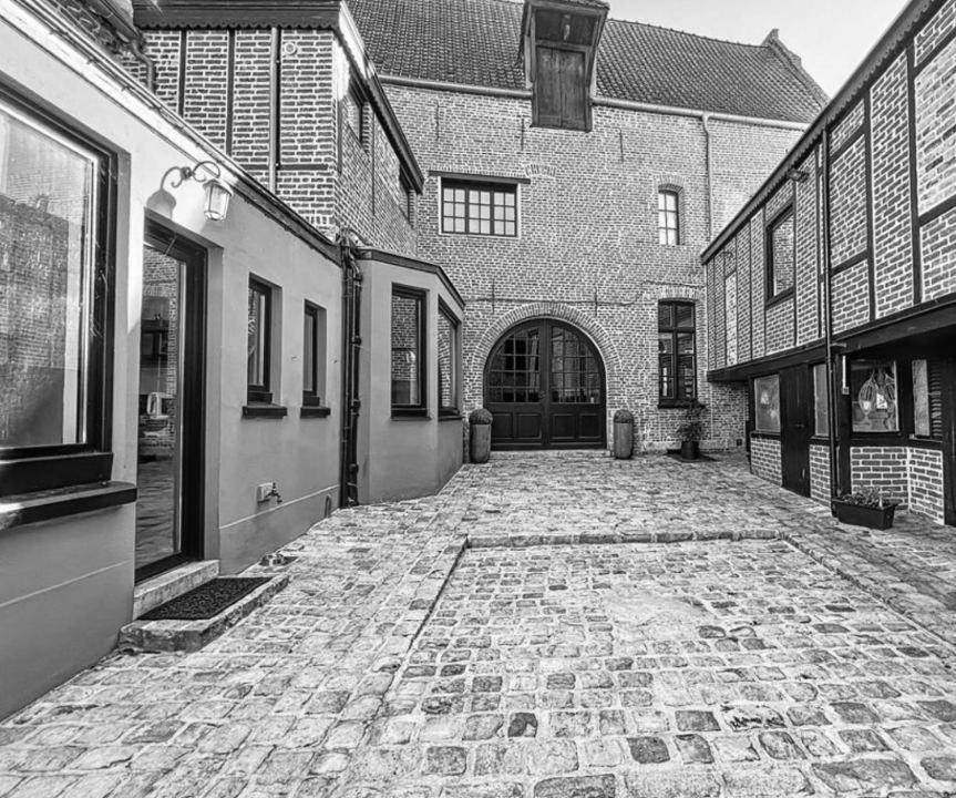 Photo of Others in Bethune