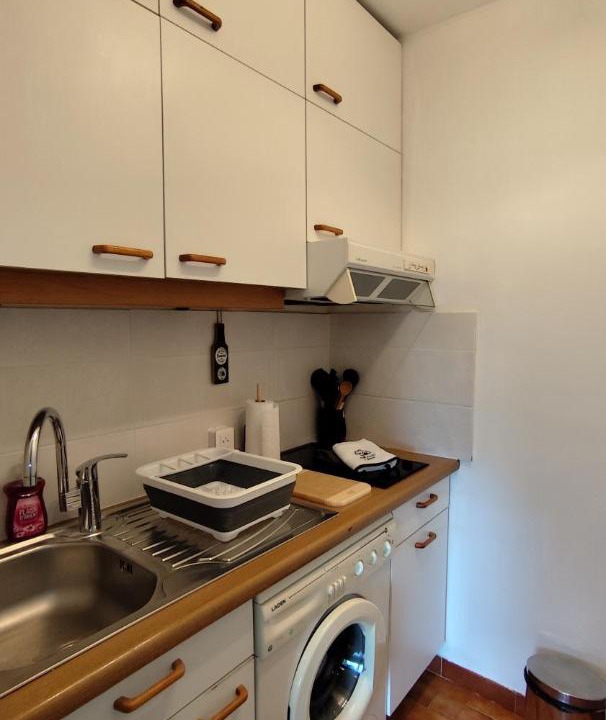 Photo of Kitchen in Thones