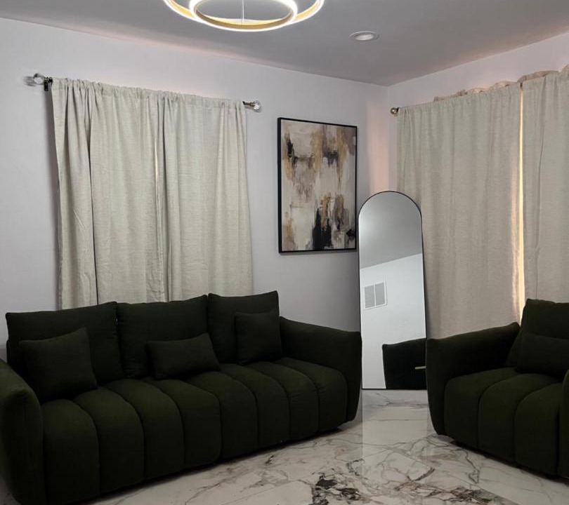 Photo of Livingroom in Des Plaines