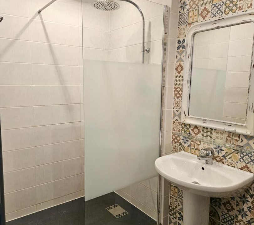 Photo of Bathroom in Cabannes