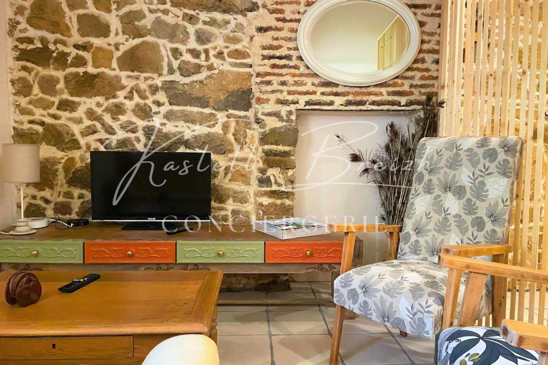 Photo of Others in Le Merzer