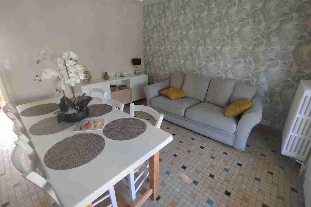 Photo of Others in Tonnerre