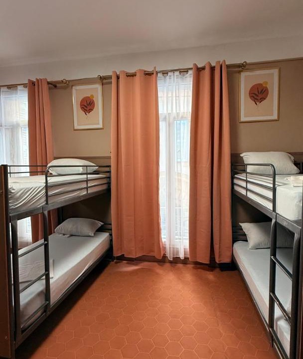 Photo of Bedroom in Palais de justice