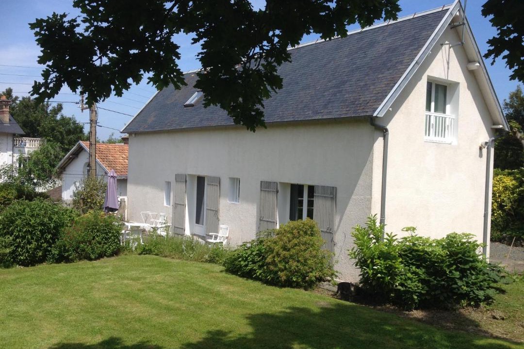 Photo of Buildings in Villerville