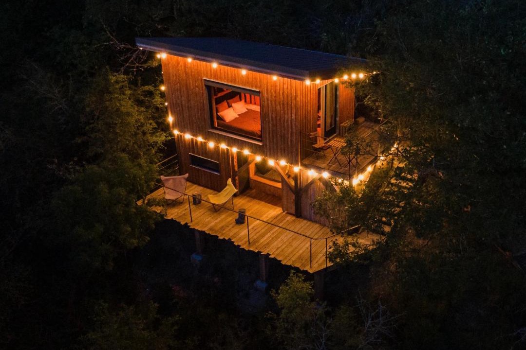 Photo of Others in Chamelet