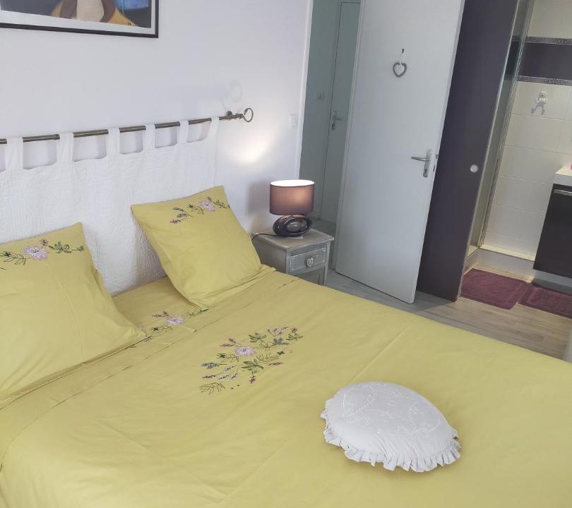 Photo of Bedroom in Tregunc