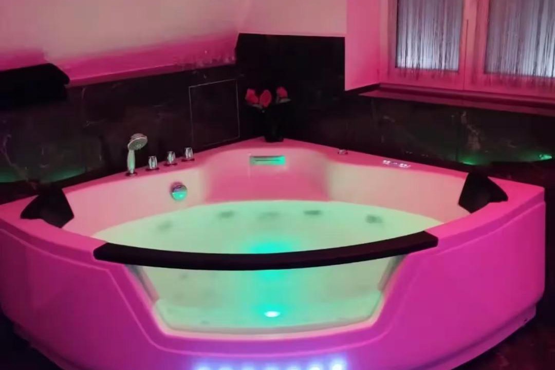 Photo of Others in Bouc-Bel-Air