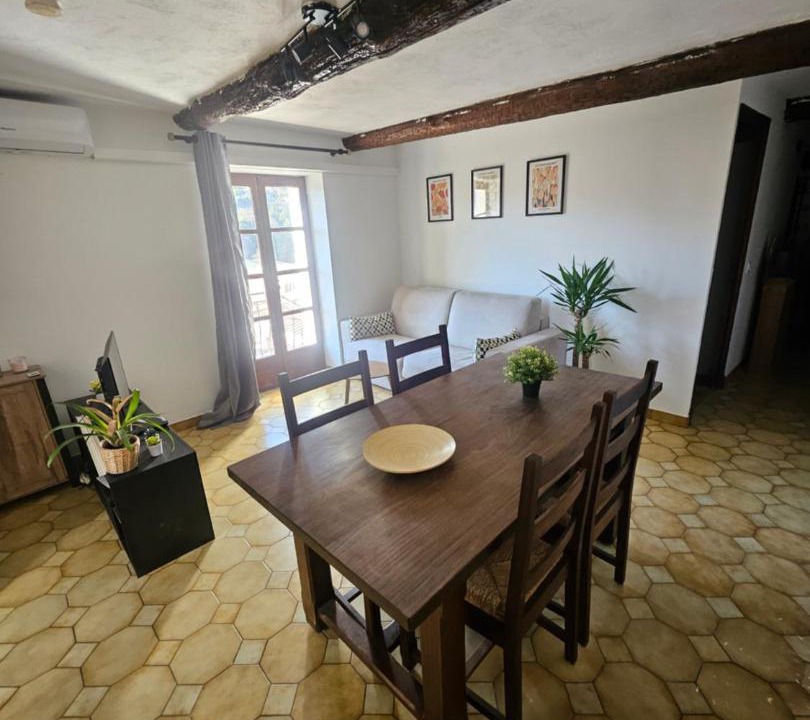 Photo of Others in Bonson