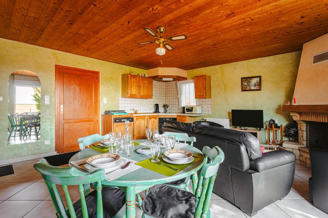 Photo of Others in Marans