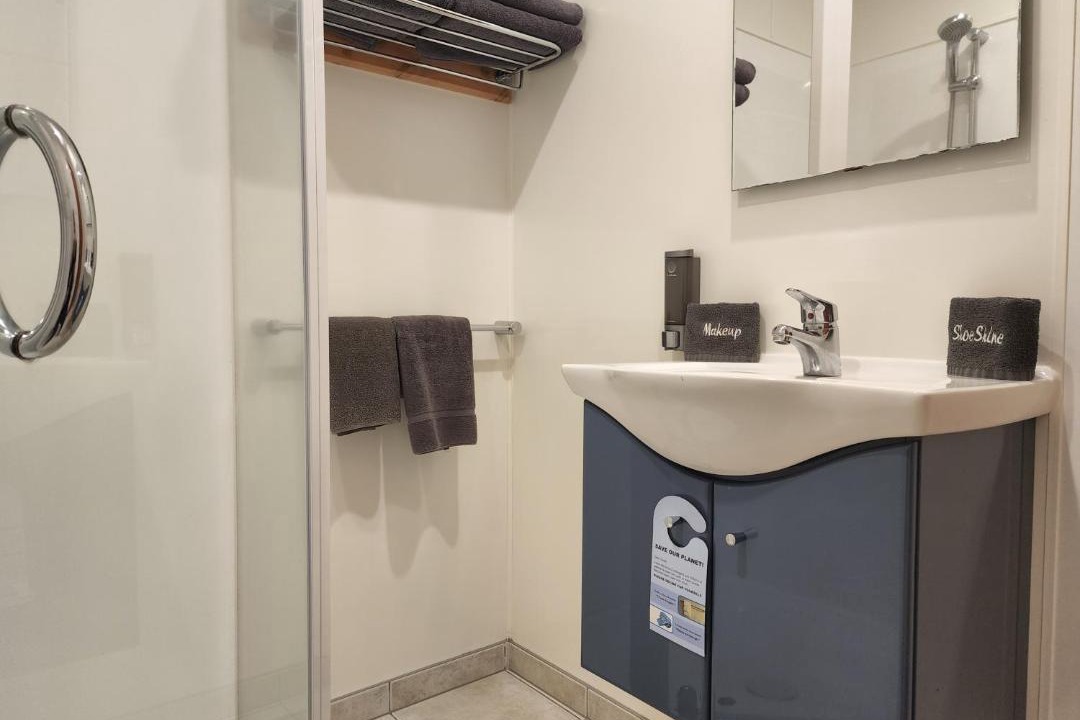 Photo of Bathroom in National Park Village