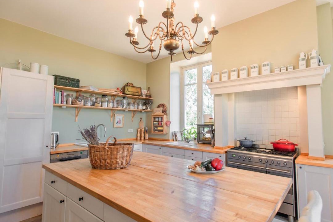 Photo of Kitchen in Saint-Saulge