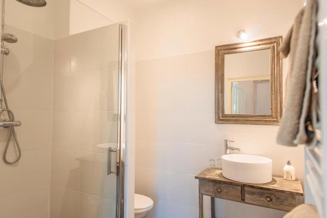 Photo of Bathroom in Saint-Saulge