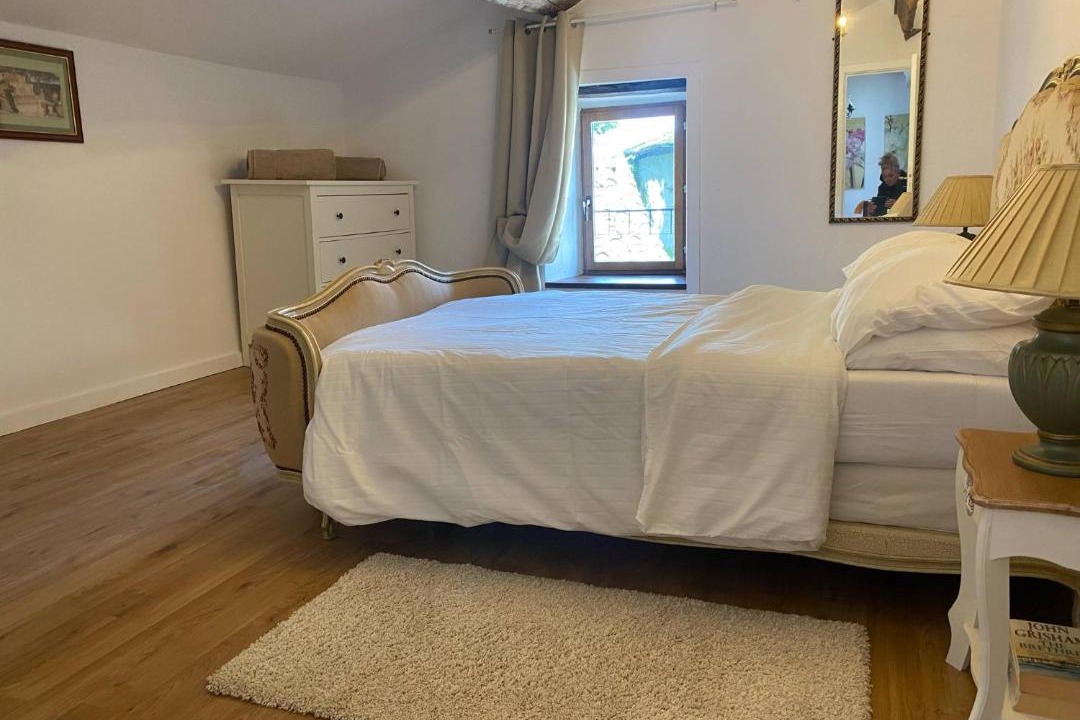 Photo of Bedroom in Oradour-sur-Vayres
