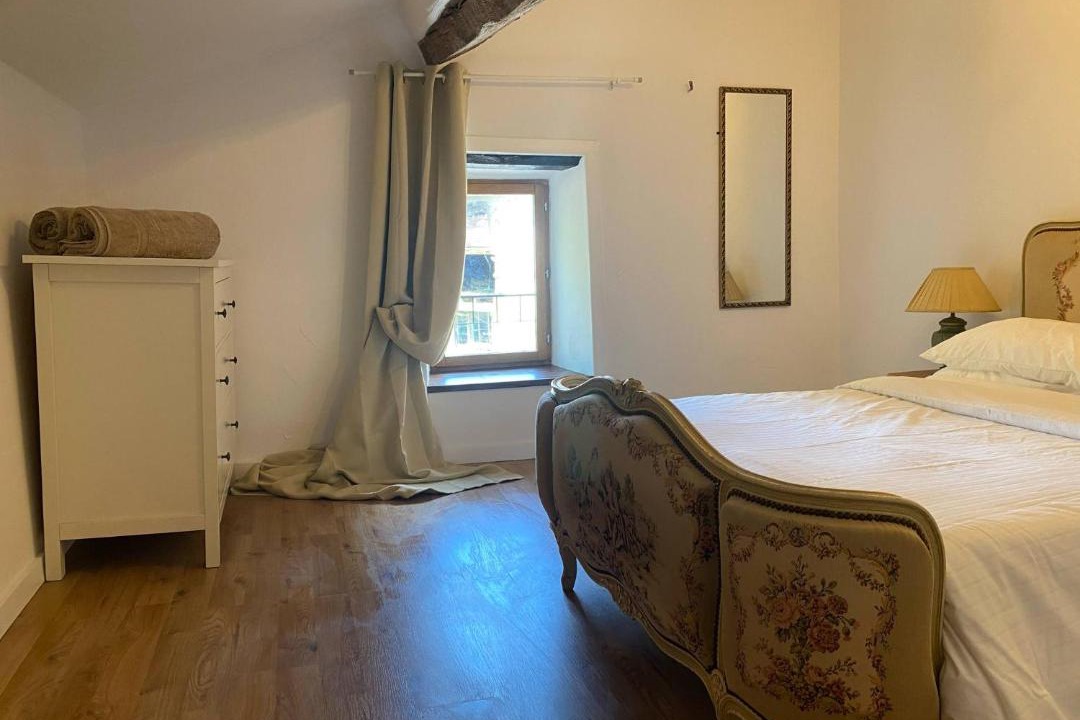 Photo of Bedroom in Oradour-sur-Vayres