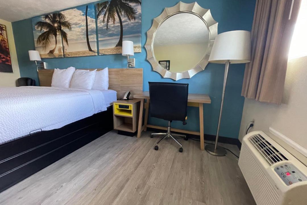 Photo of Bedroom in Parsons
