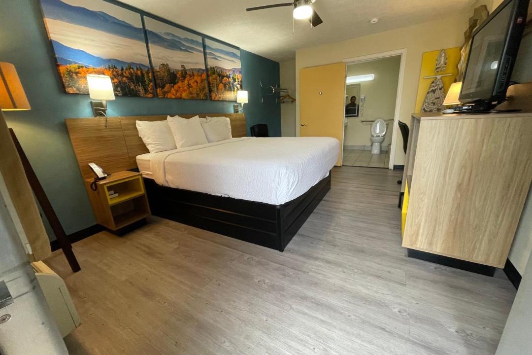 Photo of Bedroom in Parsons