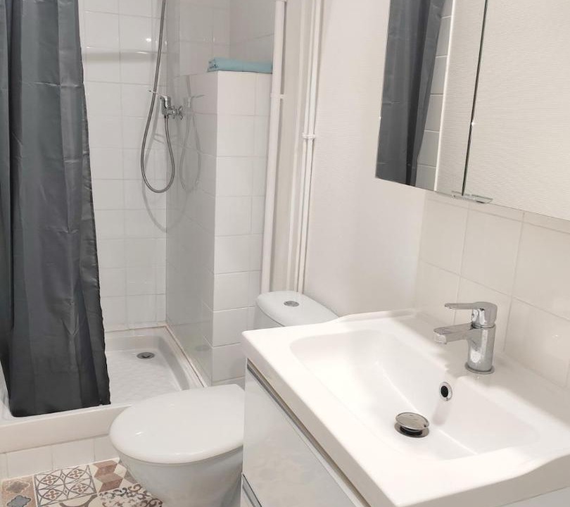 Photo of Bathroom in Montlucon