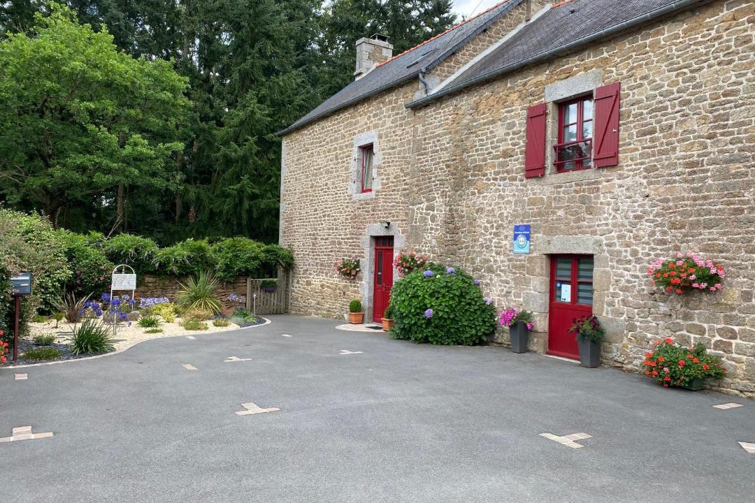 Photo of Others in Saint-Ouen-des-Alleux