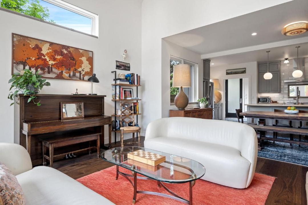 Photo of Livingroom in Fairhaven