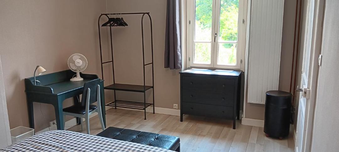 Photo of Others in Cravenceres