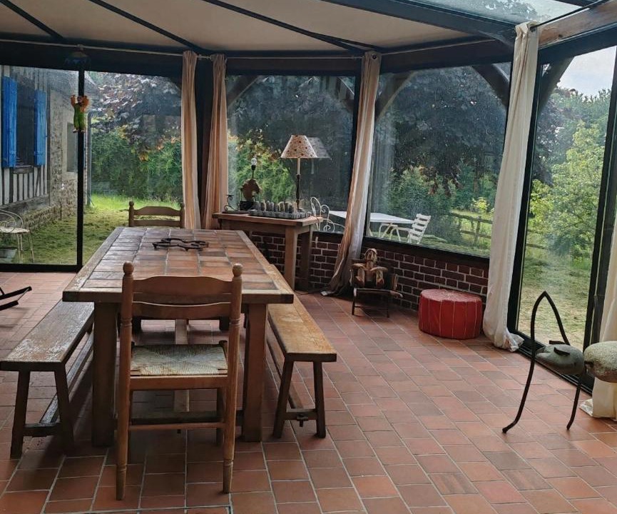 Photo of Others in Reux