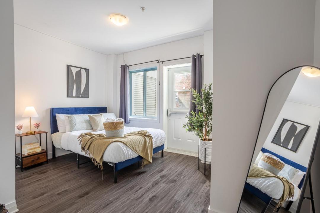 Photo of Bedroom in Griffintown