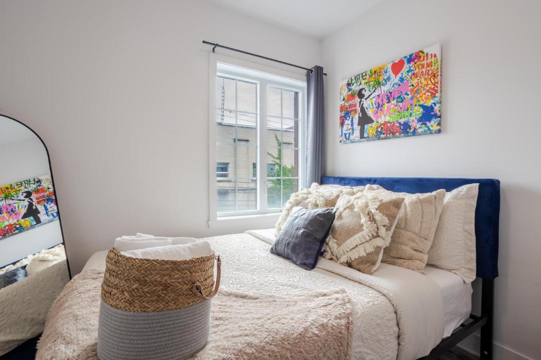 Photo of Bedroom in Griffintown