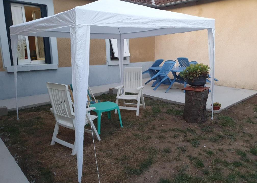 Photo of Others in Budeliere