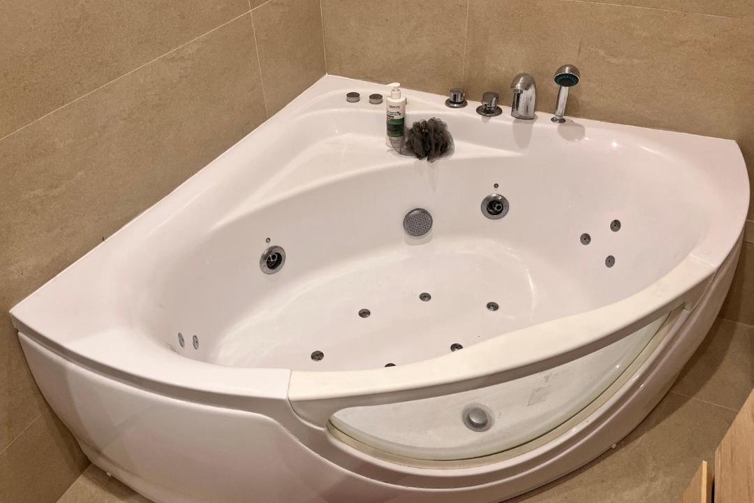 Photo of Bathroom in Joinville-le-Pont