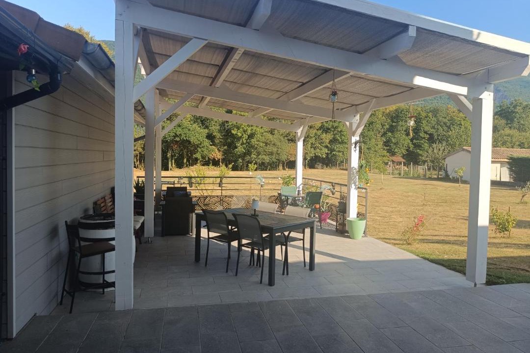 Photo of Others in Beaulieu