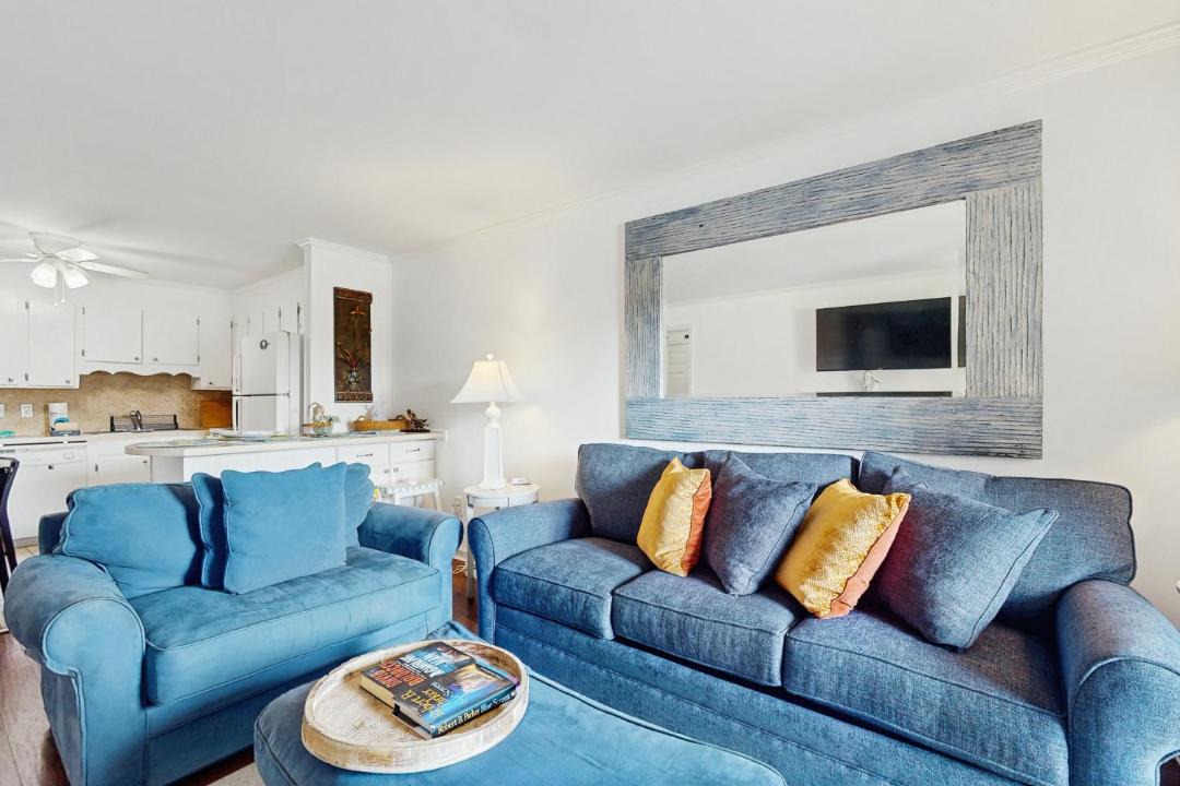 Photo of Livingroom in Cherry Grove Beach