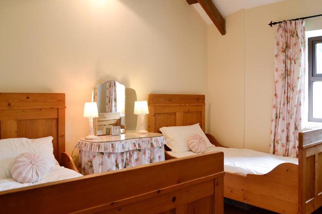 Photo of Others in Pont Yates