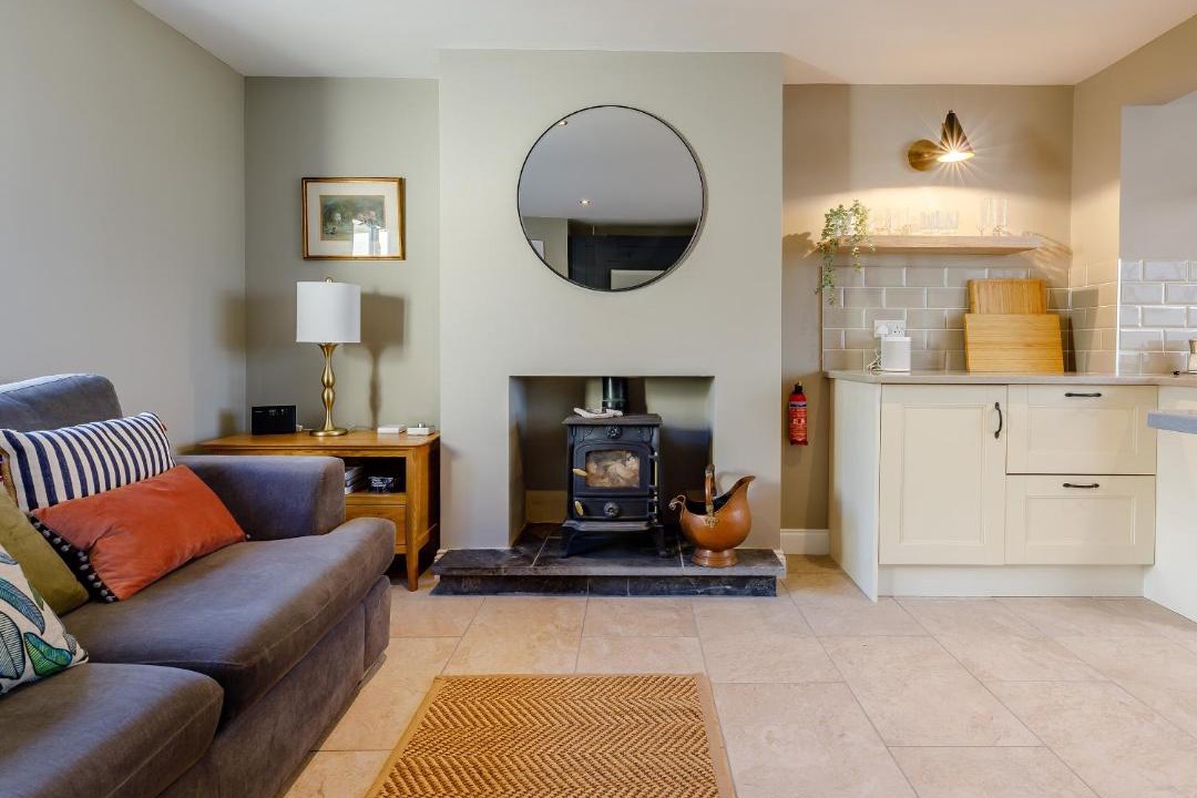 Photo of Others in Leigh Sinton